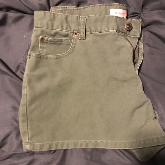 Xhilaration shorts - Picture 4 of 4